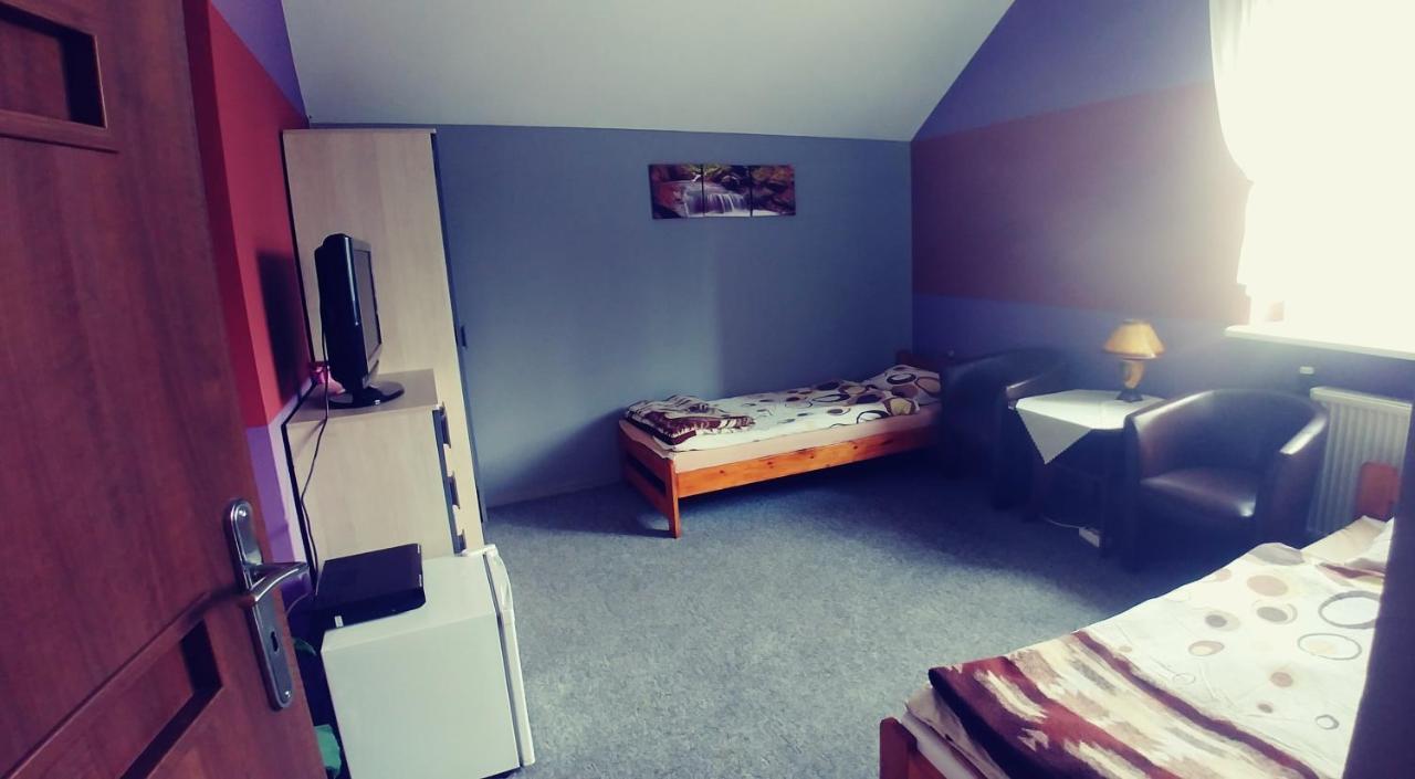 Osrodek Sportowo Wypoczynkowy Pustynia Hostel Dębica Kültér fotó